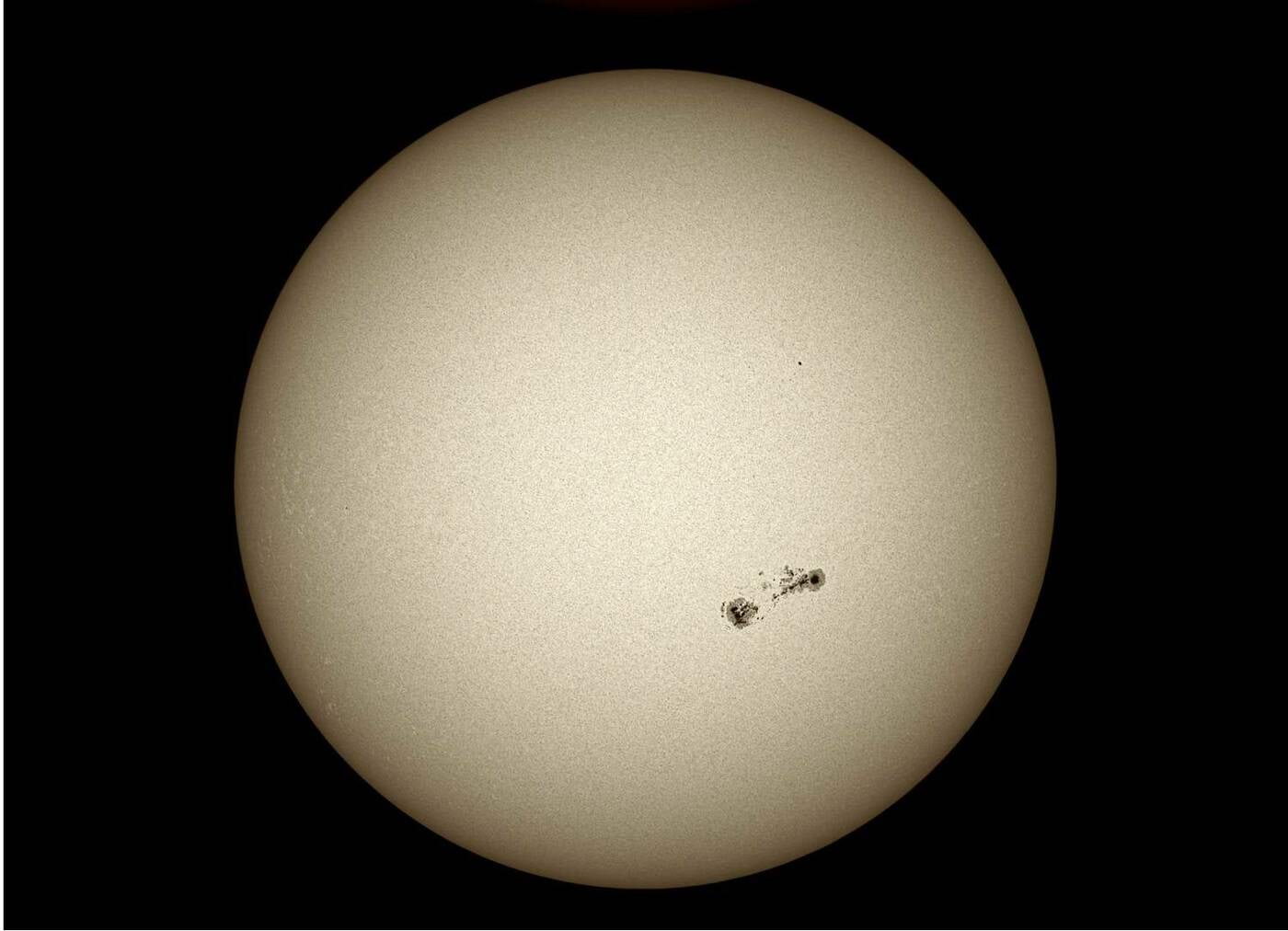 Päike päikeseteleskoobis