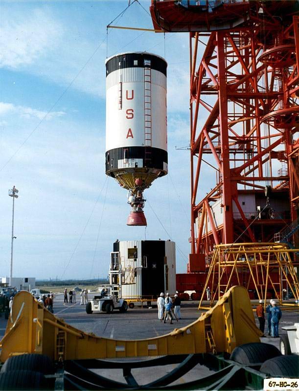 Saturn 5 kanderaketi kolmas aste (S-IVB)