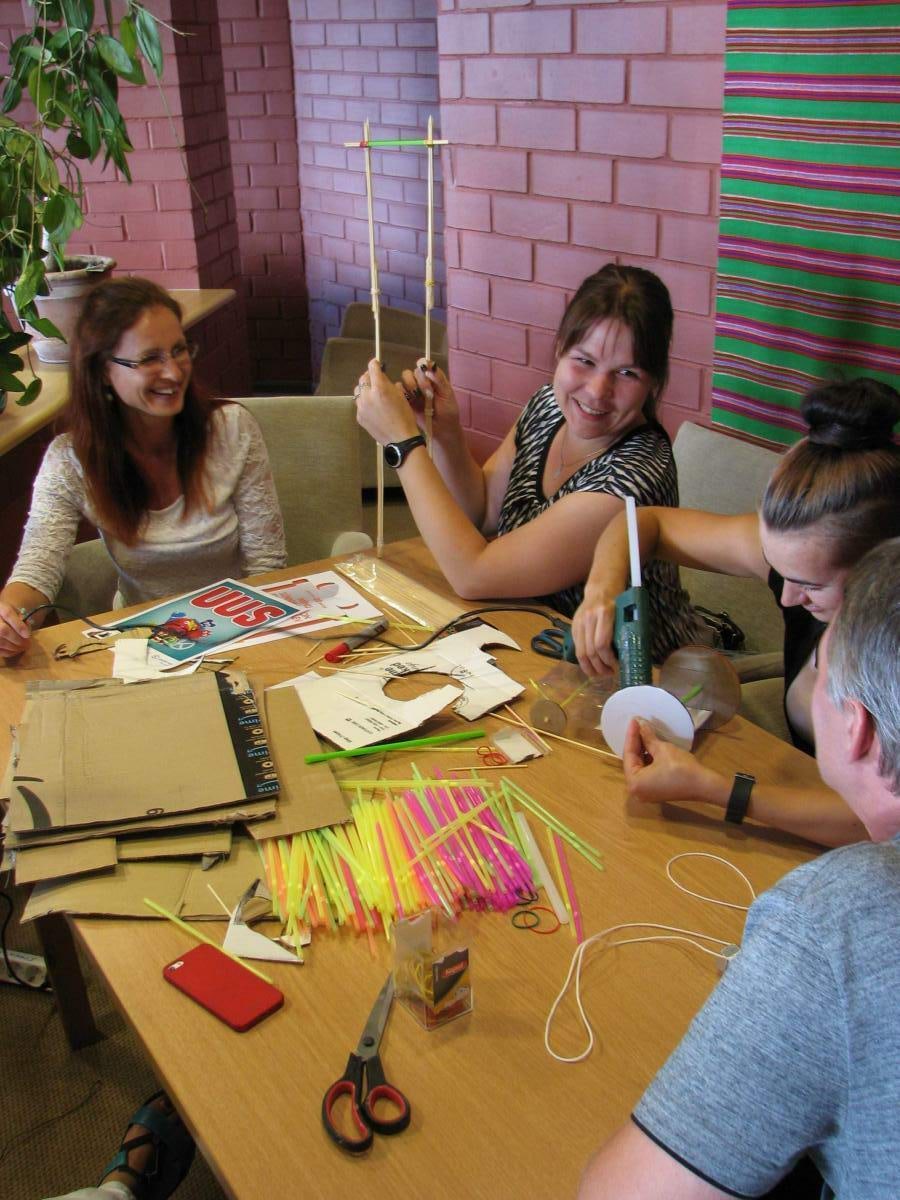 Makerlabi gravitatsiooniauto töötuba