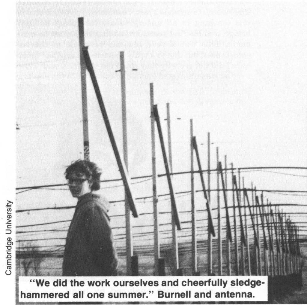 Jocelyn Bell Burnell ja raadioteleskoop, foto