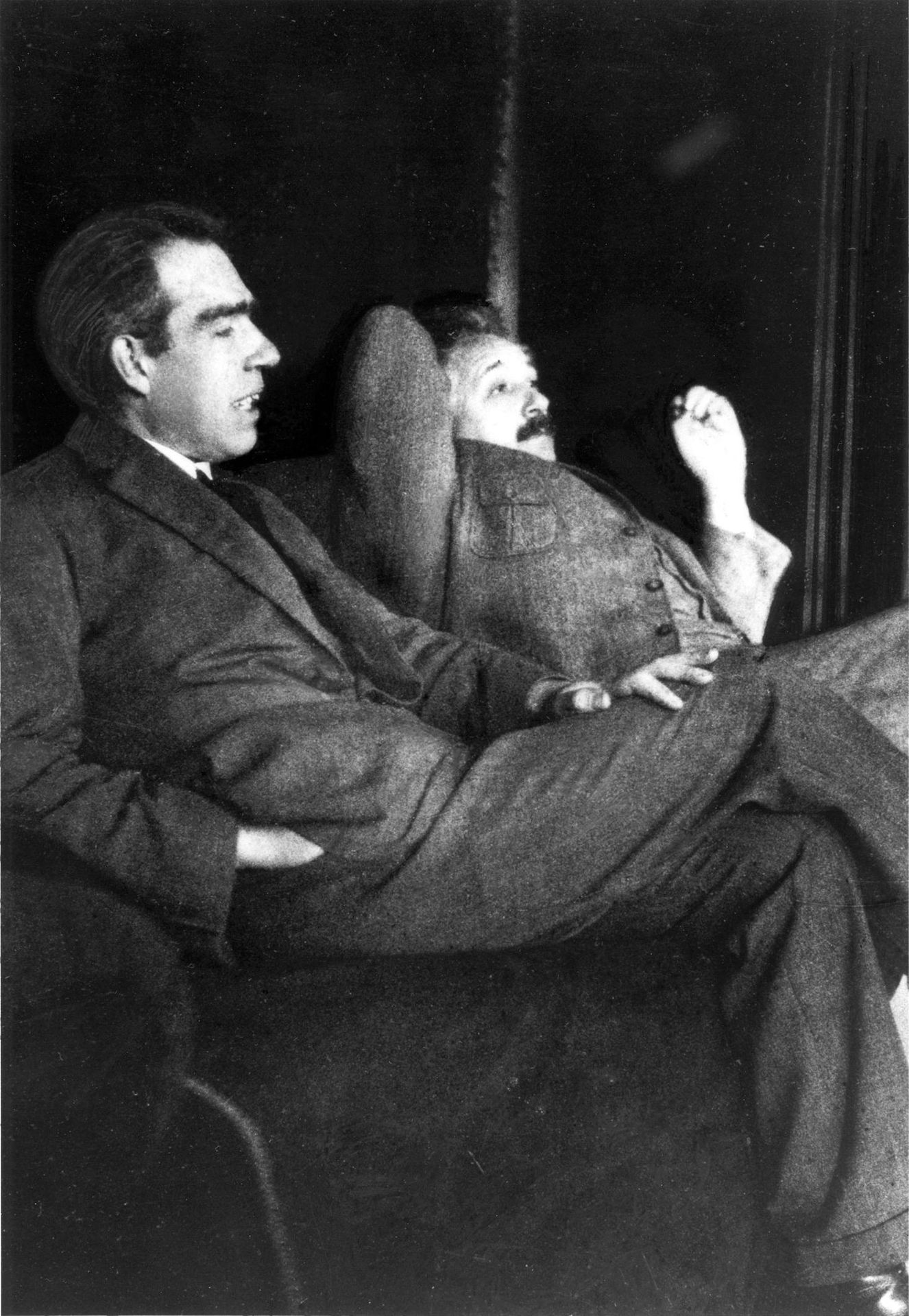 Niels Bohr  (1885-1962)