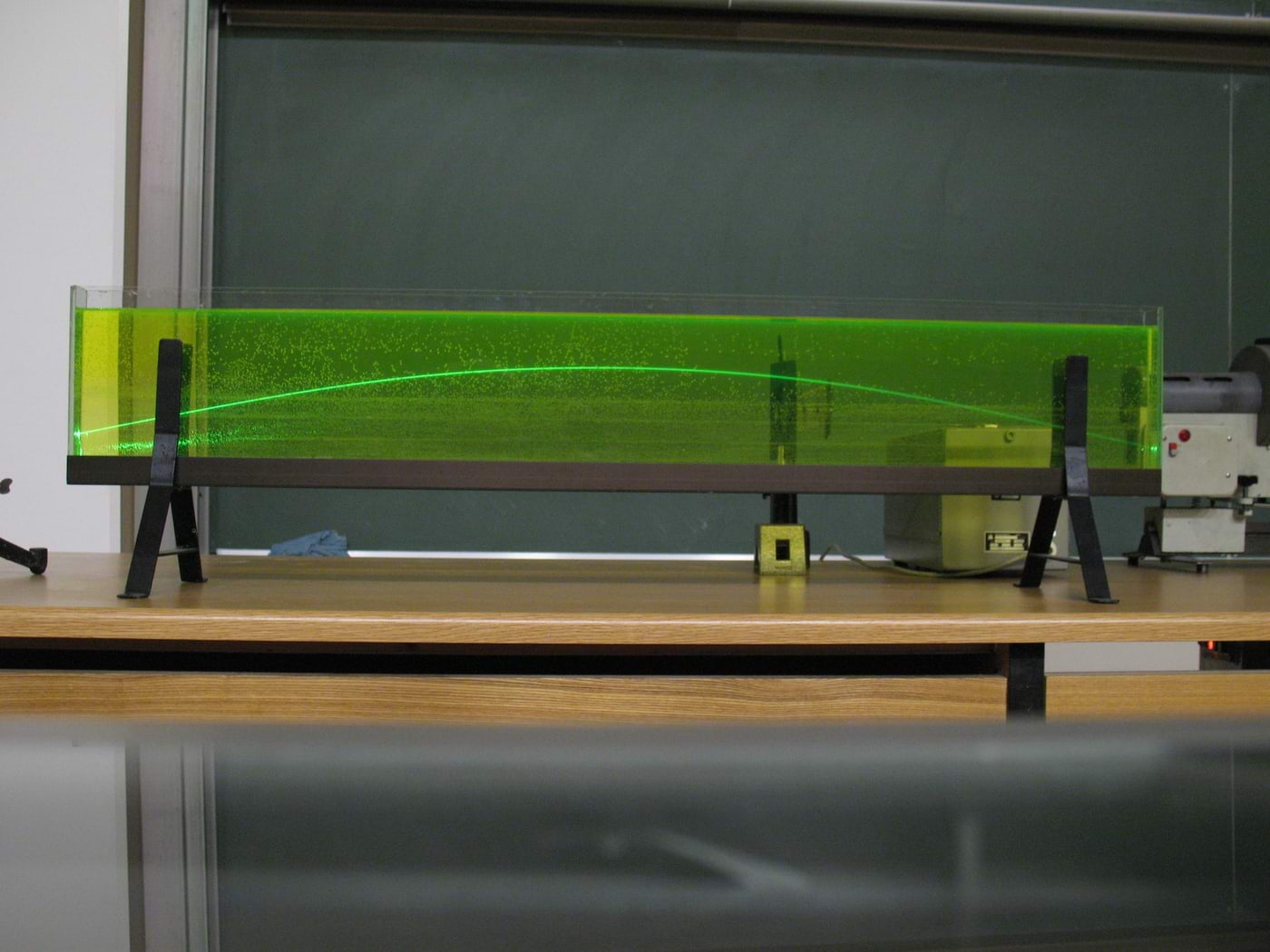 Valguskiir mittehomogeenses keskkonnas