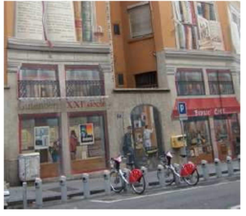 Velo'v rattalaenutusjaam Lyonis.