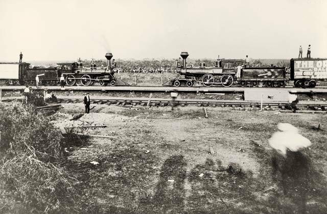 Crash at Crush, rongid enne üritust